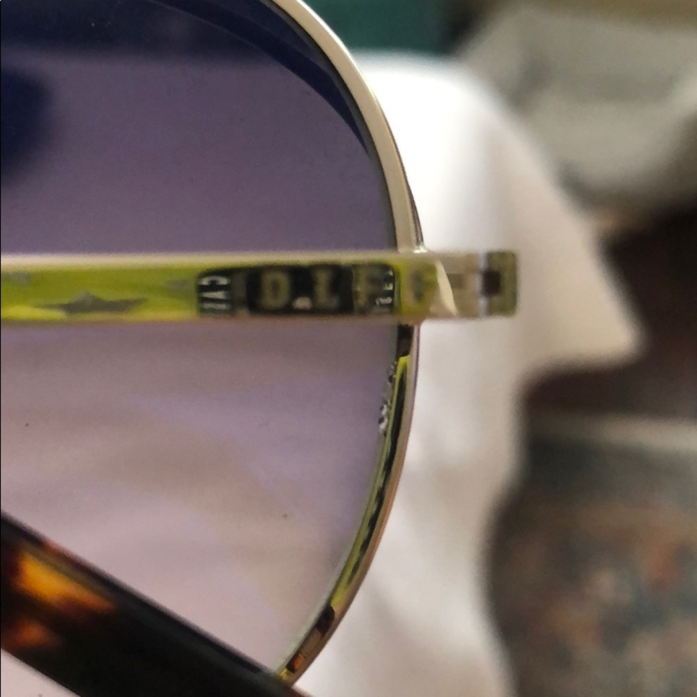 Diff Sunglasses - image 4